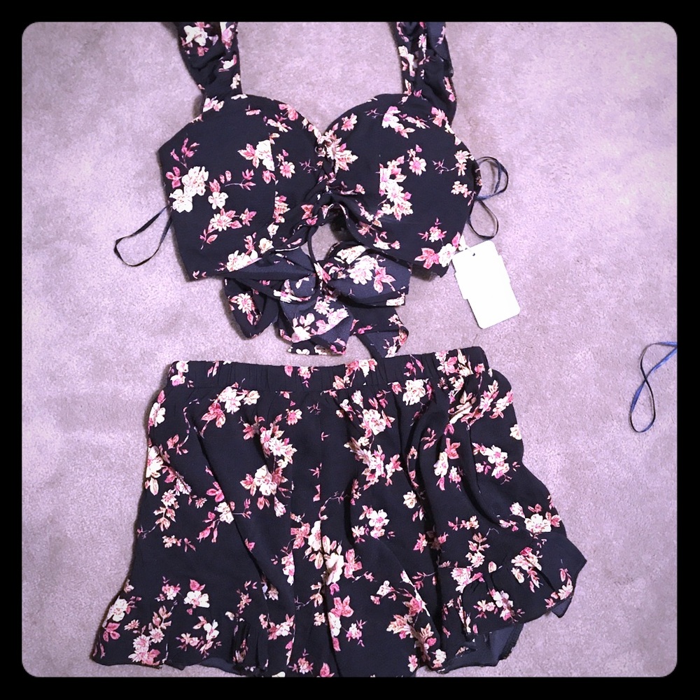Two piece set